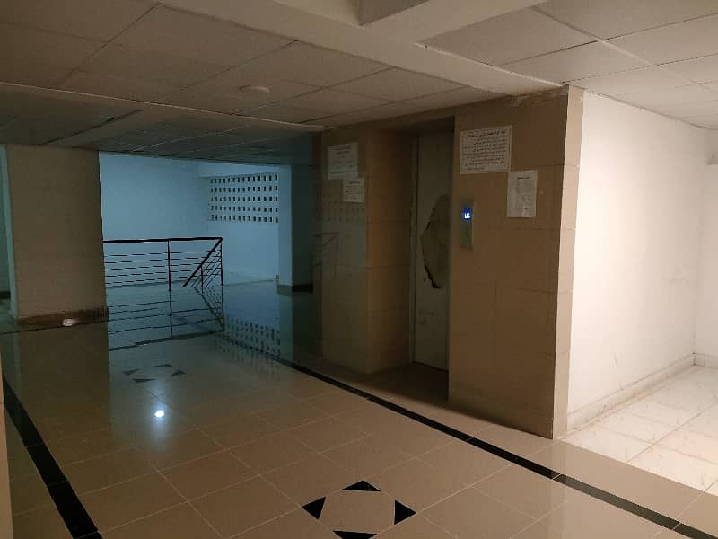 Grey Noor Tower Shopping Mall 3 Bed DD 12