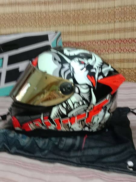 Imported ID spartan helmet. L size 9