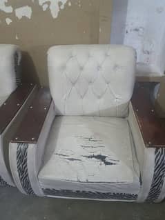 complete Furniture + 5 seater sofa urgent for sale