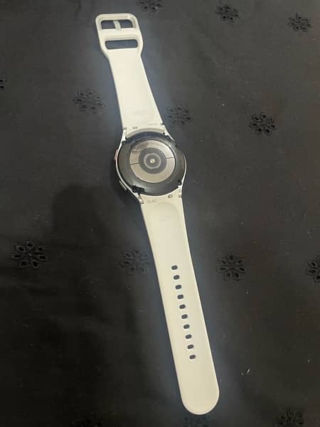 Samsung Galaxy Watch 4 3