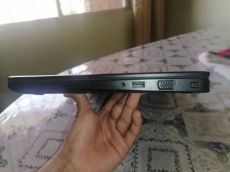 Dell Latitude 5490 Buisness Laptop, FHD 1920x1080 8gb Ram 256 GB HDD 3