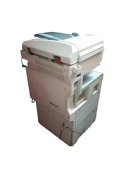 Photocopy Machine for Urgent Sale 4