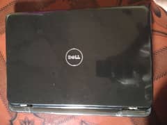 delk laptop all ok ha bus battery nahi ha charger pa chalta03178939421