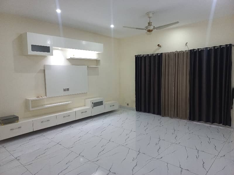 Kanal 3bed superb lower portion in valencia town near wapda town 1