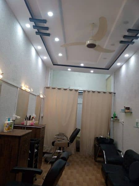 Ladies Running Parlor for Sale Owners Moving to Oman 8