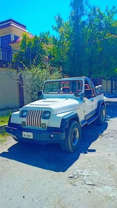 Jeep: CJ5 MODEL 1975 CLR WHITE