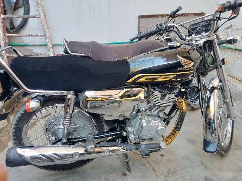 CG 125 Self Start special edition Sell 4