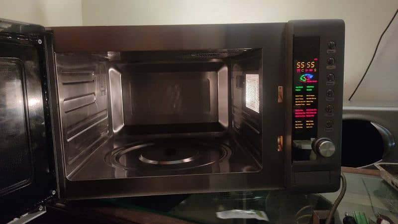 Microwave and Baking oven National Like new 2