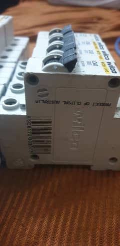 Schneider Electric clipsal mcb breaker available for sale 03127138528