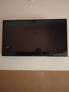 42 inch lED in good condition