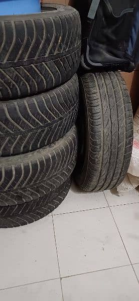 Honda Vezzel - 5 Good Year Tyres 0