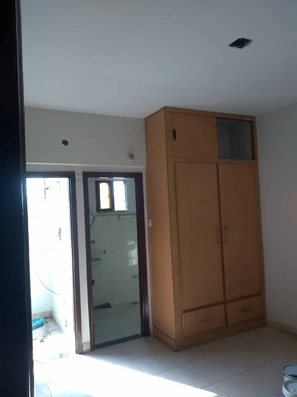 Big size 3 bed DD flat for sale 4