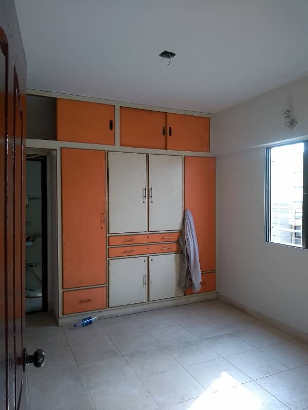 Big size 3 bed DD flat for sale 5
