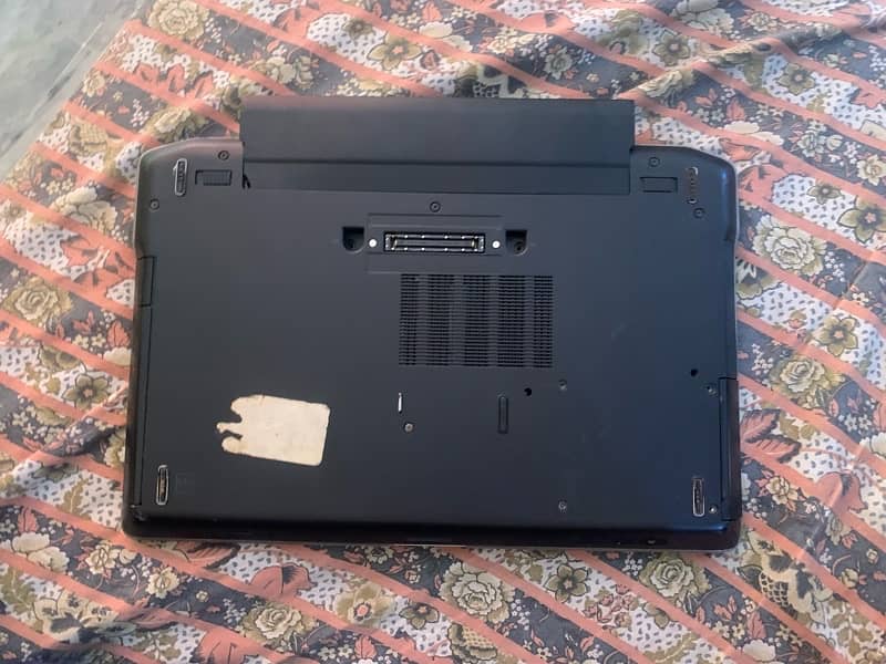 DELL LAPTOP FOR SALE 9