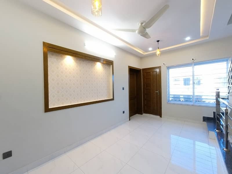 Get In Touch Now To Buy A Good Location House In Islamabad 24