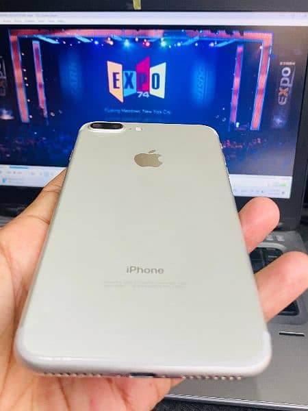 iphone 7plus 128gb PTA Approved  waterpack 10/10 condition 6