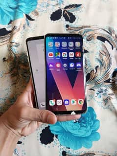 LG V30+ 4/128 GB SNAPDRAGON 835 PTA APPROVED