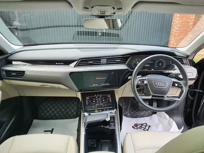 Audi e-tron 50 Quattro 230 kW 2021 12