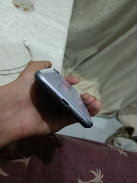 iphone 11 non pta factory unlock mint condition for sale 1