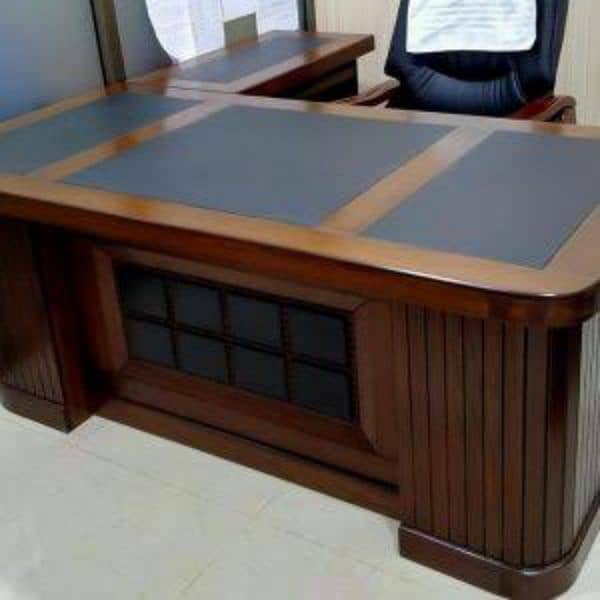 3 Executive Office Tables 2