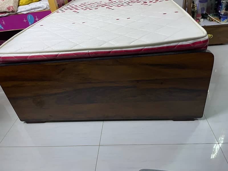 single bed for sell lamination without mattress 1