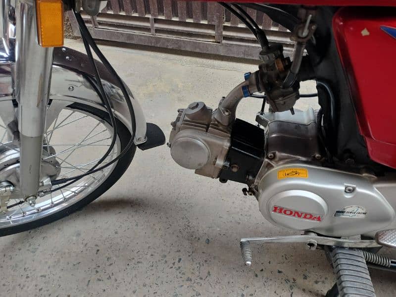 Honda cd 70 urgent sale total genuine condition  10 by 10  old is gold 2