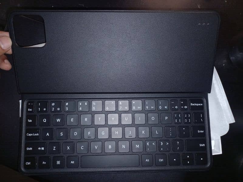 Xiaomi Pad 6 Keyboard Case (New With Box) 2