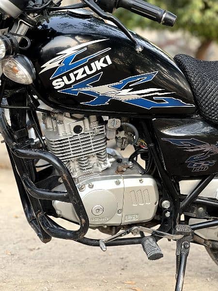Suzuki GS 150 2021 4