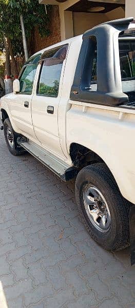 Toyota Hilux 1992 in Excellent condition. Auction vehicle 2