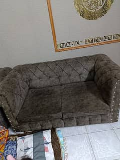 7 seater sofa set with 2 long stools only 6 month use like new