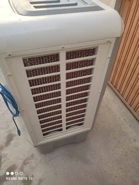 Slightly Used Air cooler in perfect condition for sale 4