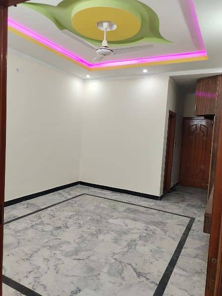 10 marla house available for rent in wakeel Colony rawalpindi 3