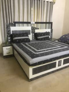 bed set furniture like new for sale