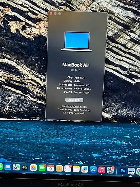 Apple MacBook Air M1 Processor 2021 Space Grey 256GB SSD 10/10 1