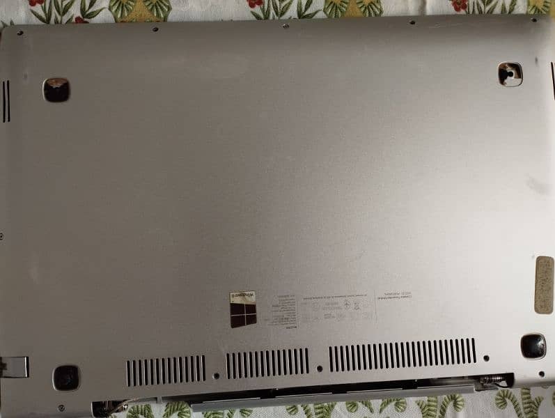 Lenovo ideapad Core i7-4510U 2.60 GHz 4 Generation 1