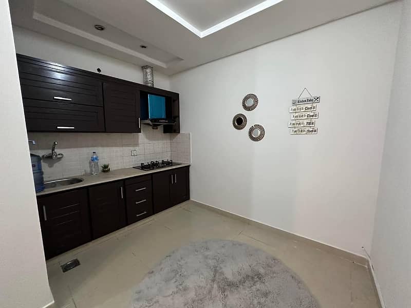 Brand new furnished 1 bedroom apartment for rent in phase 4 civic centre bahria town rawalpindi 8