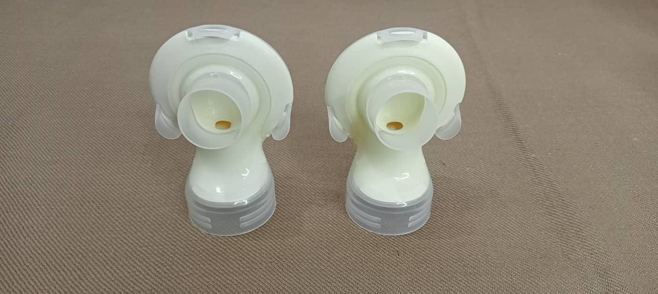 Medela Freestyle Double Electric Rechageable Breasts Pumps 8