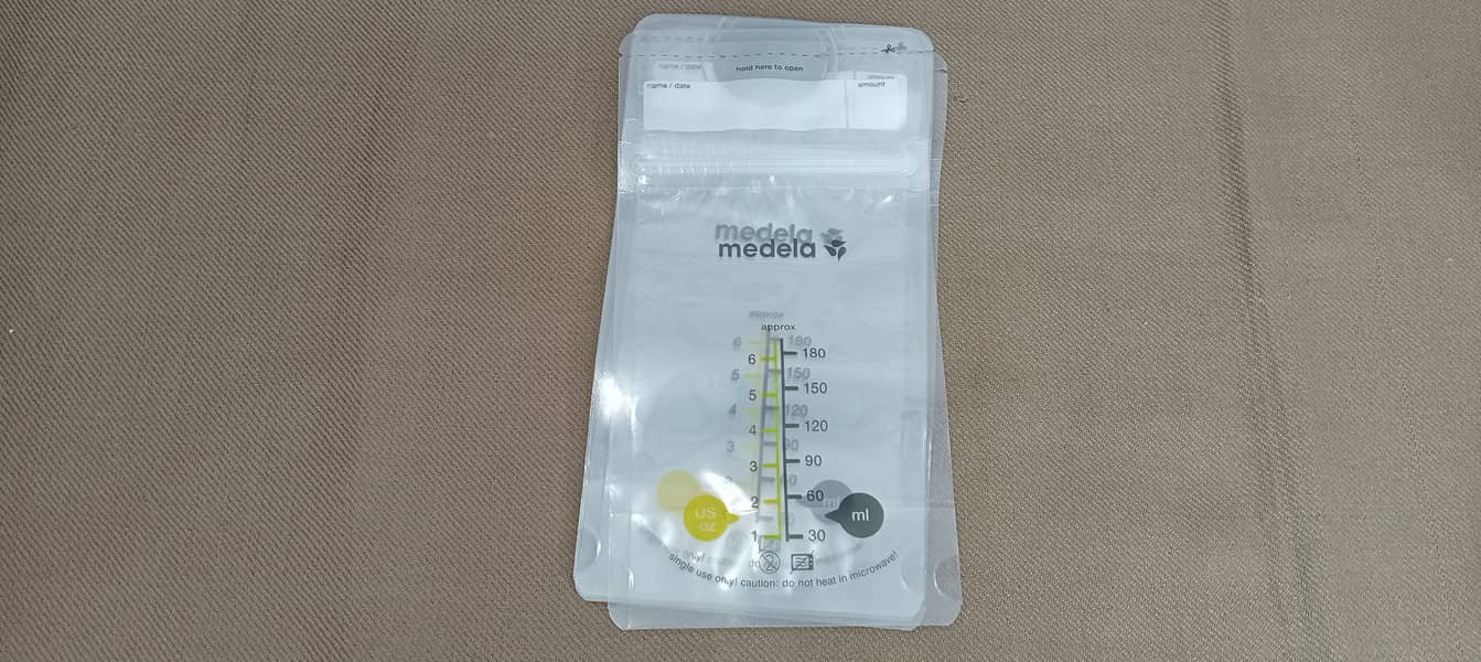 Medela Freestyle Double Electric Rechageable Breasts Pumps 13