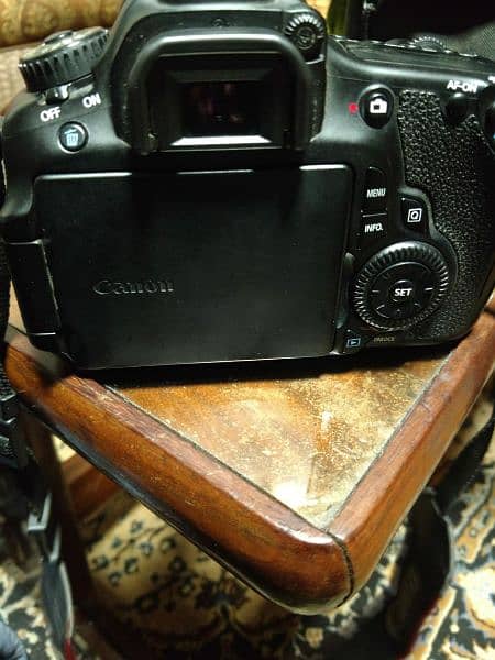 Canon EOS 60D 1
