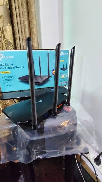 TP link router 3 antenna 2