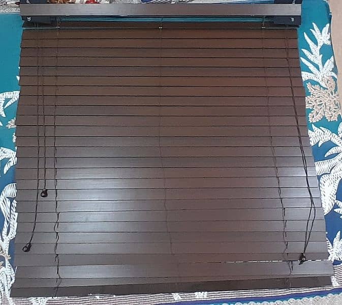 Window Wooden Blind/Curtain/Parda 1