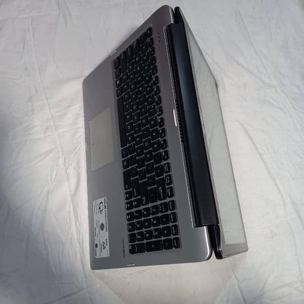 Asus touch screen laptop 360 i5 5th generation 8