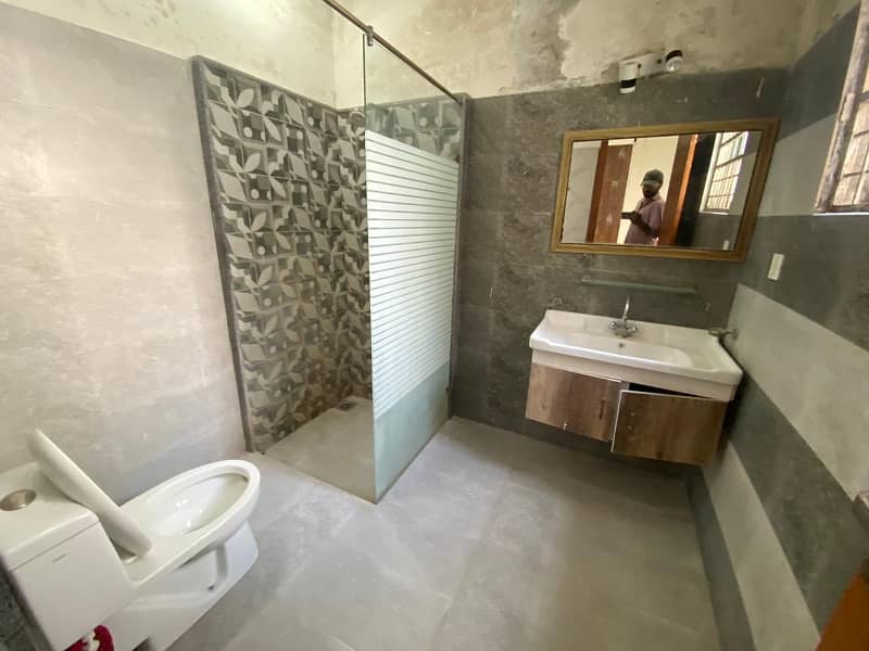 7 Marla Beautiful Upper Portion 3 Bed 3 Bath For Rent Khuda Buksh Colony Main New Airport Road Near Dha Phase 8/Bhatta Chowk 4