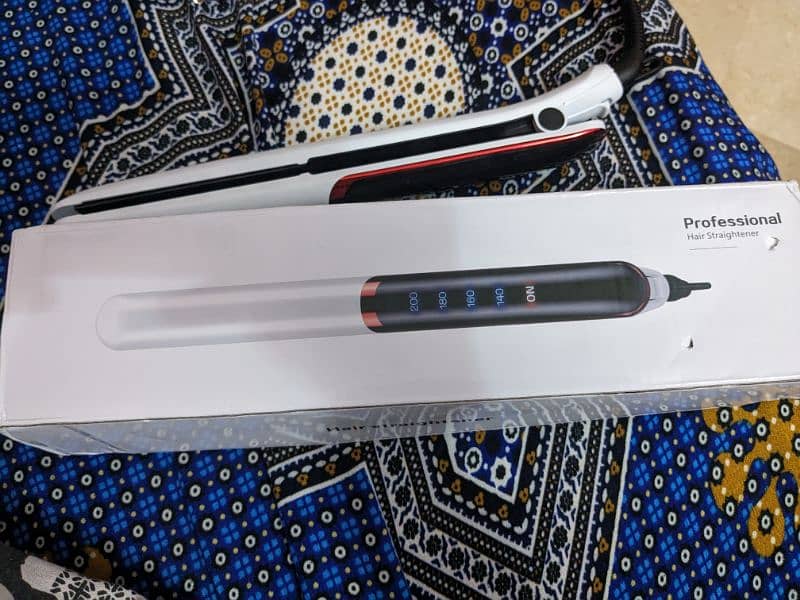 Imported Professional Hair Straightener 1