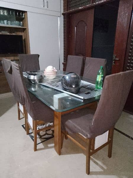 wooden dinning table 4
