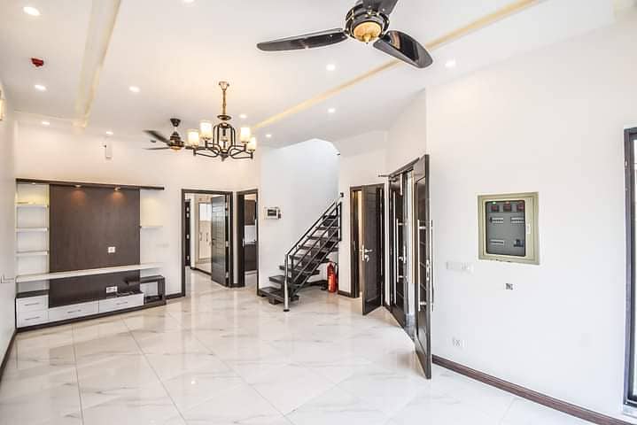 5 Marla Like a Brand New Beast Deal Very good Rental value House For Sale in DHA Phase 9 2