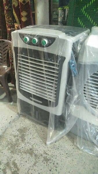 Asia Air coolers with ice box 4