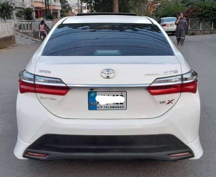 Toyota Corolla Altis 2022 1.6 SPecial Edition 0