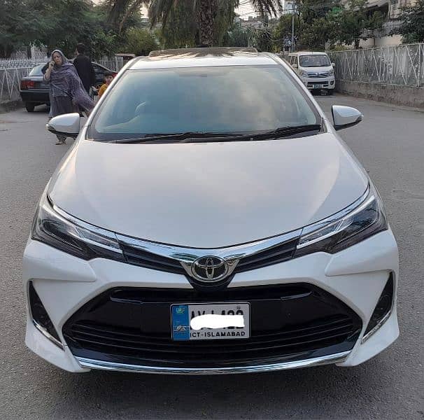 Toyota Corolla Altis 2022 1.6 SPecial Edition 1