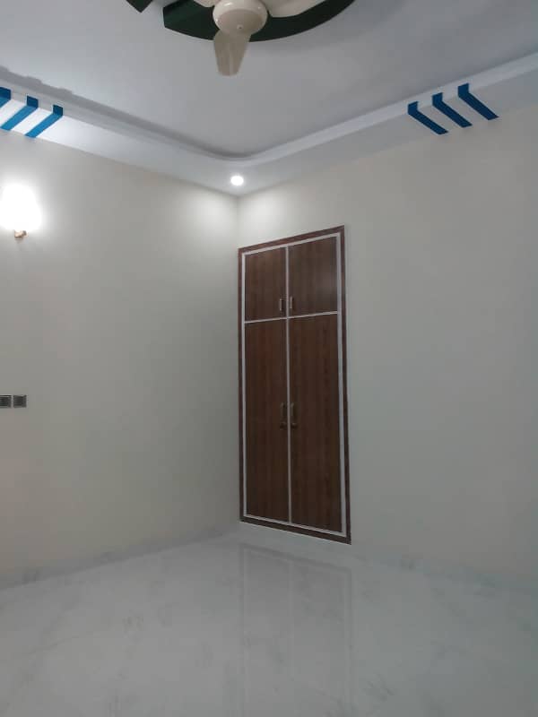 240yards 2nd Floor Portion With Roof For Sale In Gulshan Block 5 2